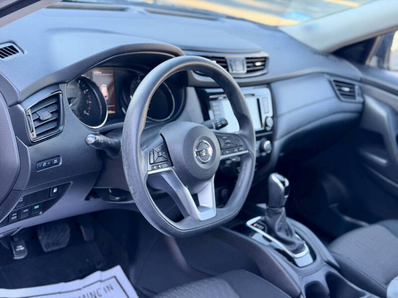 2018 Nissan Rogue S