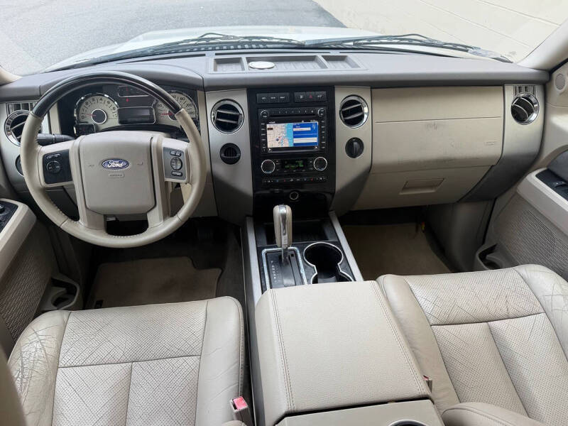 2012 Ford Expedition EL Limited