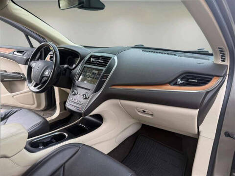 2016 Lincoln MKC Reserve