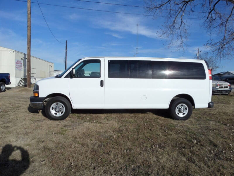 2013 Chevrolet Express Passenger for sale at AUTO FLEET REMARKETING, INC. in Van Alstyne TX