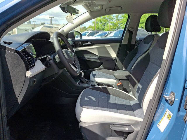 2025 Volkswagen Taos S 4Motion