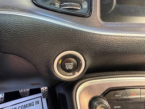 2017 Dodge Challenger R/T