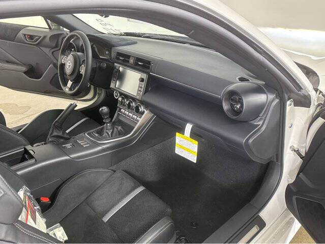 2026 Toyota GR86 Premium