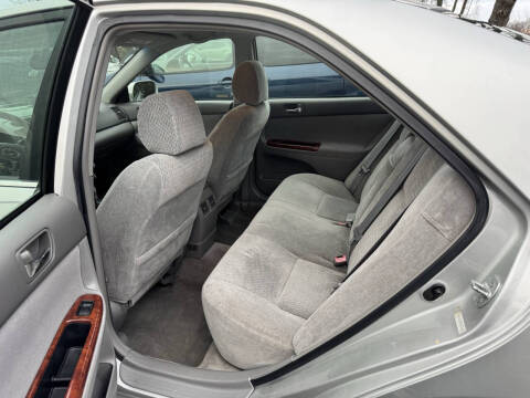 2002 Toyota Camry LE