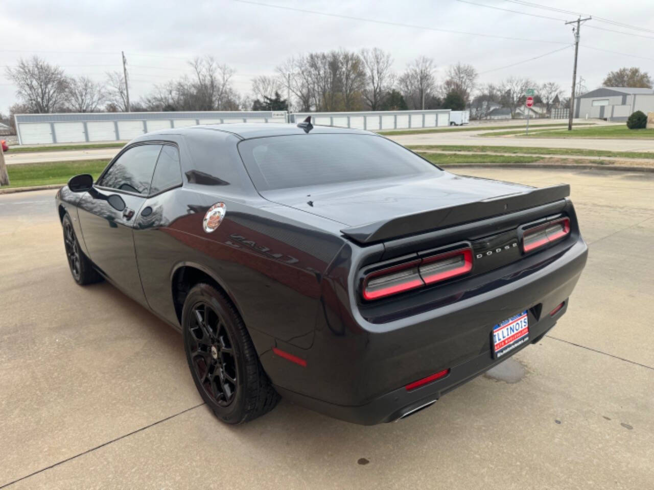 2017 Dodge Challenger for sale at Illinois Auto Wholesalers in Tolono, IL