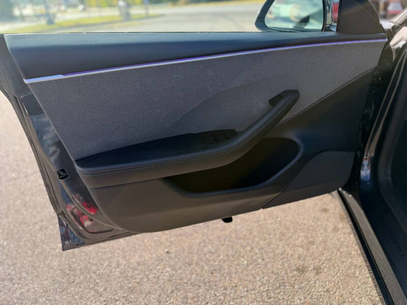 2025 Tesla Model 3 Long Range