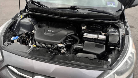 2017 Hyundai Accent SE