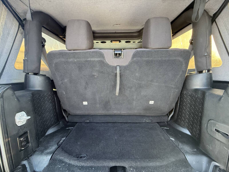 2015 Jeep Wrangler Sport