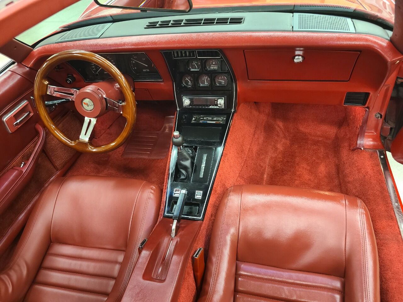 1982 Chevrolet Corvette 16