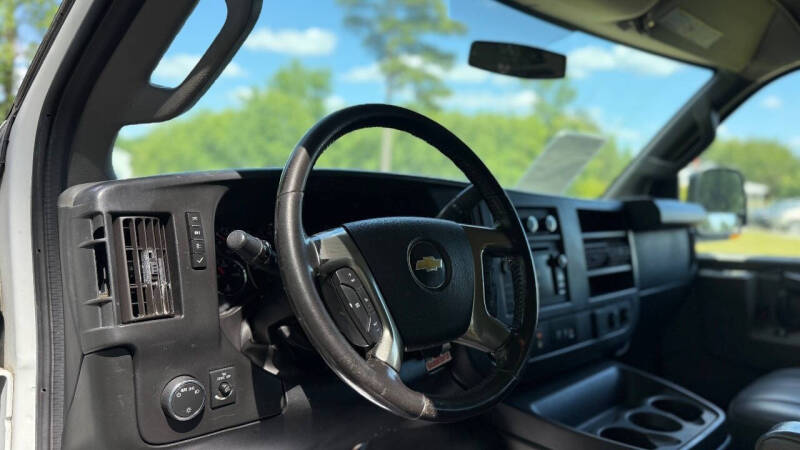 2017 Chevrolet Express 3500
