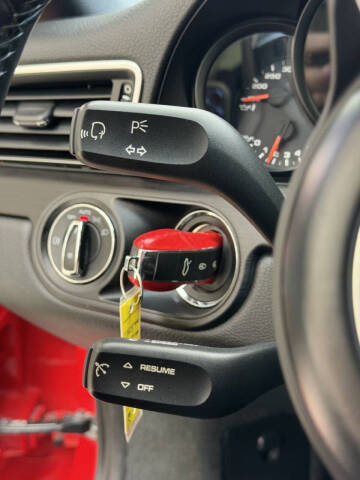 2018 Porsche 911 Carrera GTS