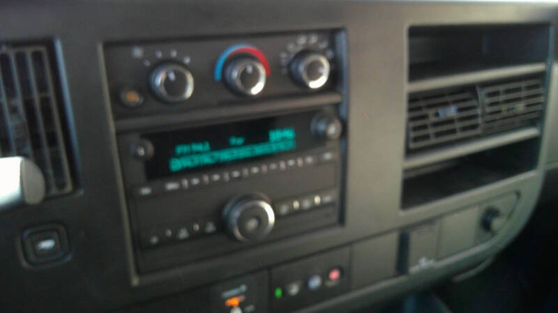 2022 Chevrolet Express 2500