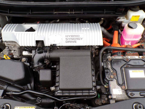 2013 Toyota Prius v Five