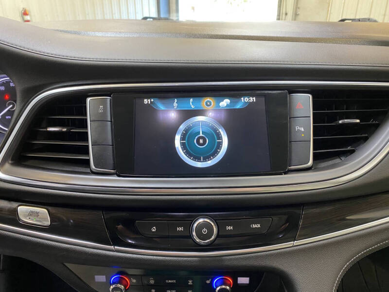 2019 Buick Enclave Essence