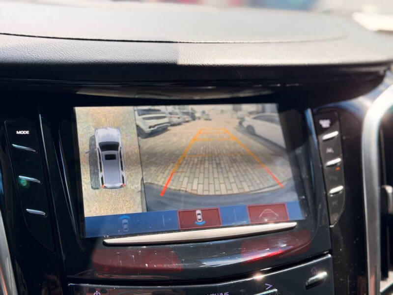2018 Cadillac Escalade ESV Luxury
