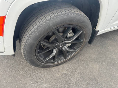 2022 Jeep Grand Cherokee L Summit