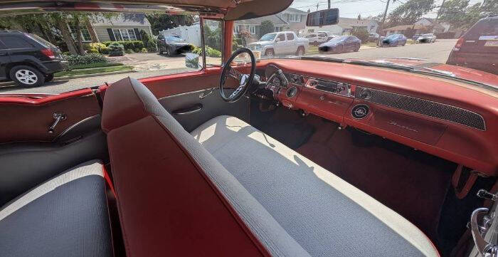 1955 Pontiac Chieftain