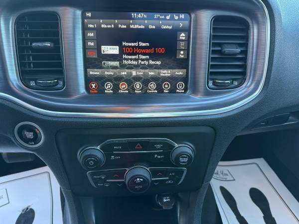 2017 Dodge Charger SXT