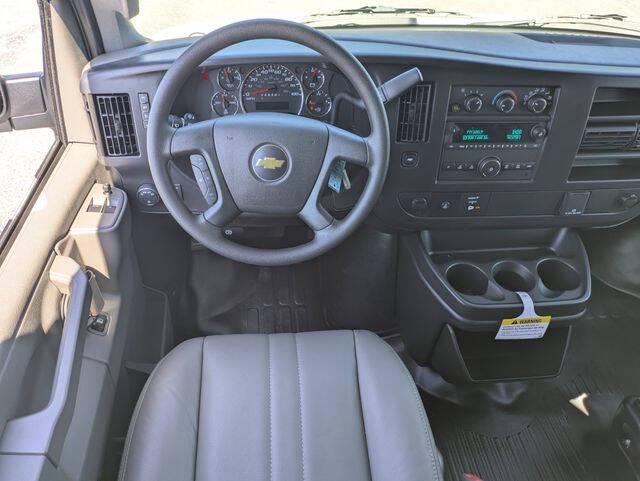 2026 Chevrolet Express 2500