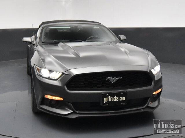 2016 Ford Mustang V6