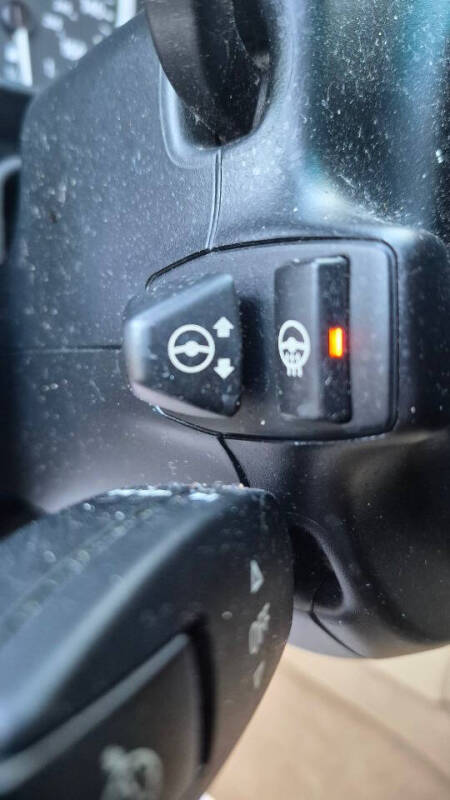 2005 BMW 5 Series 530i