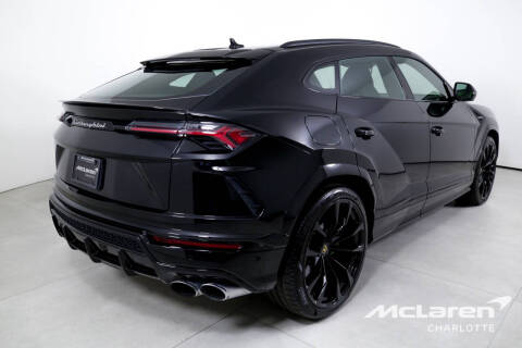 2022 Lamborghini Urus