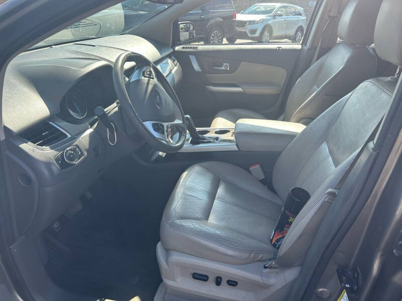 Grace Motors LLC Car Dealer in Sullivan, MO