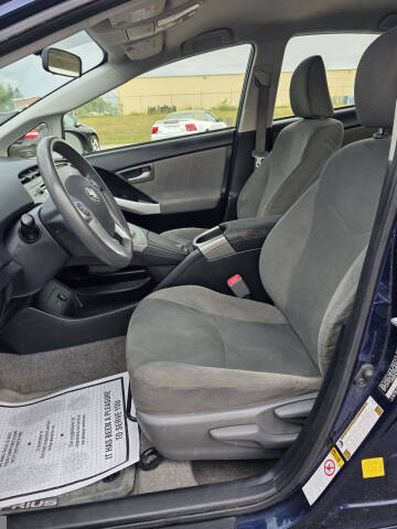 2012 Toyota Prius Two