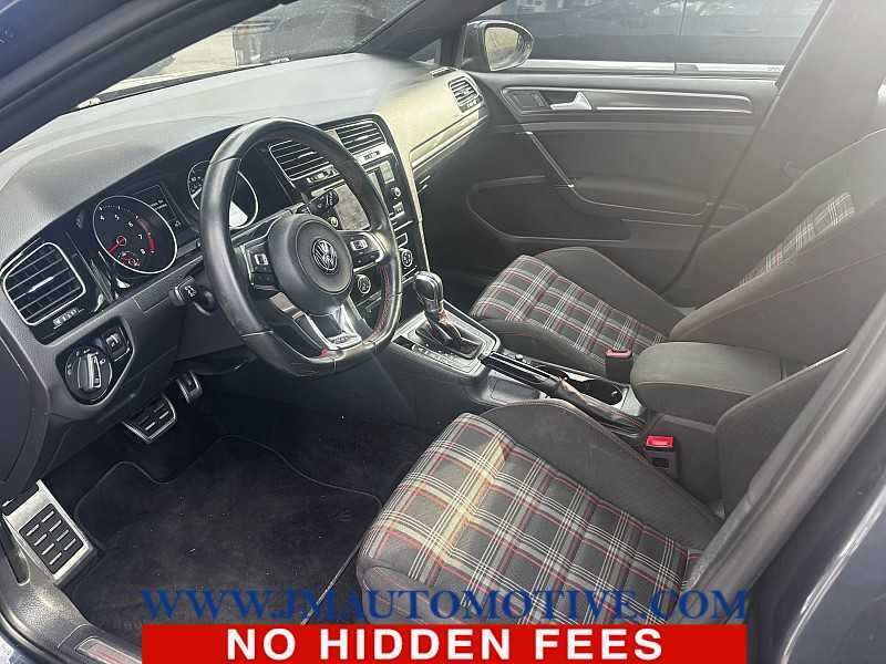 2019 Volkswagen Golf GTI S