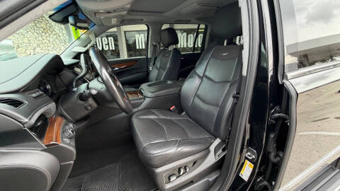 2018 Cadillac Escalade ESV Premium Luxury