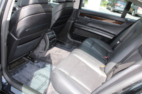 2011 BMW 7 Series 740Li