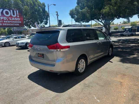 2014 Toyota Sienna