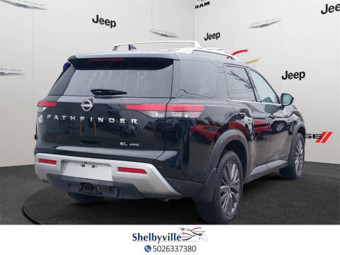 2023 Nissan Pathfinder SL