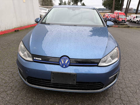 2016 Volkswagen e-Golf SE