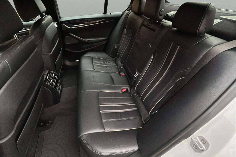 2018 BMW 5 Series M550i xDrive