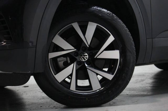 2022 Volkswagen Atlas Cross Sport SE 4Motion