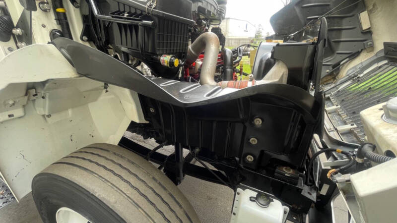 2019 International DuraStar 4300