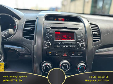 2012 Kia Sorento LX