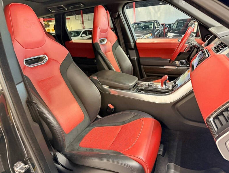 2020 Land Rover Range Rover Sport SVR