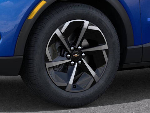 2026 Chevrolet Equinox EV LT 2