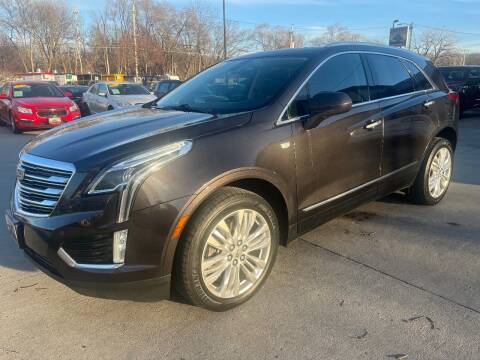 2019 Cadillac XT5 for sale at Azteca Auto Sales LLC in Des Moines IA