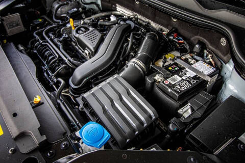 2026 Volkswagen Taos SE Black