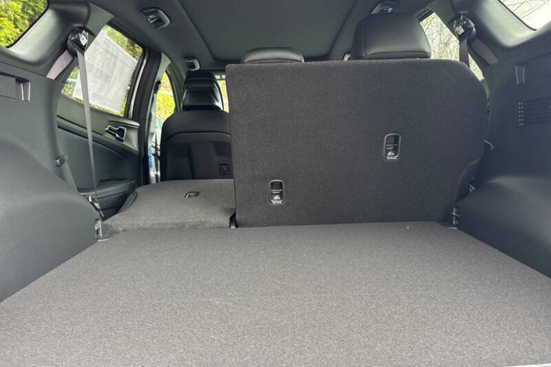 2026 Kia Sportage Plug-In Hybrid X-Line