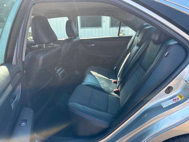 2017 Toyota Camry LE