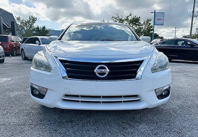 2015 Nissan Altima for sale at Atlantic Car Company in Jacksonville, FL