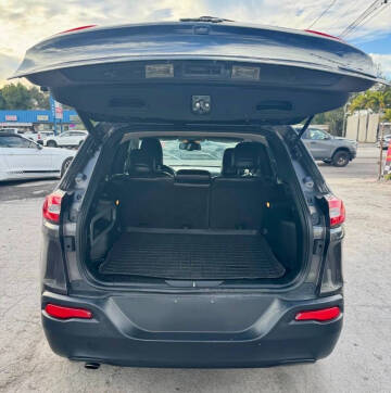 2018 Jeep Cherokee Latitude Plus