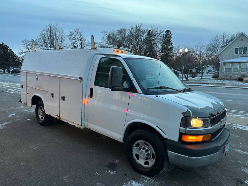 2010 Chevrolet Express for sale at REECIA MOTORS LLC in Cambridge MN