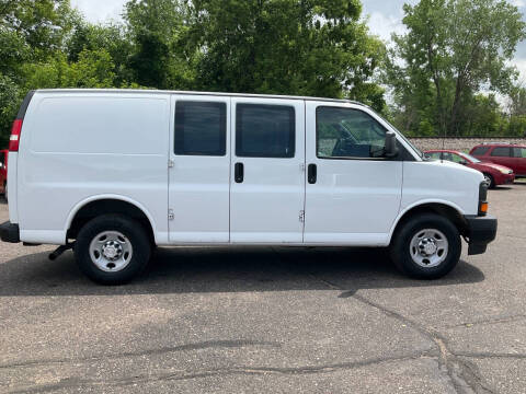 2017 Chevrolet Express 2500