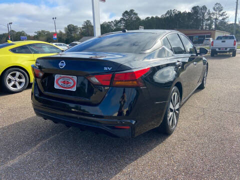 2022 Nissan Altima 2.5 SV