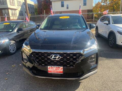 2019 Hyundai Santa Fe for sale at BHPH AUTO SALES in Newark NJ